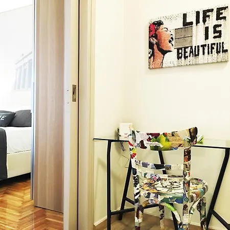Apartment Athina *